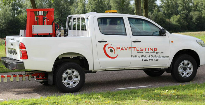 รถสำรวจสภาพโครงสร้างชั้นทางด้วยตุ้มน้ำหนักกระแทก (Pave®FWD Vehicle Mounted) ยี่ห้อ PaveTesting