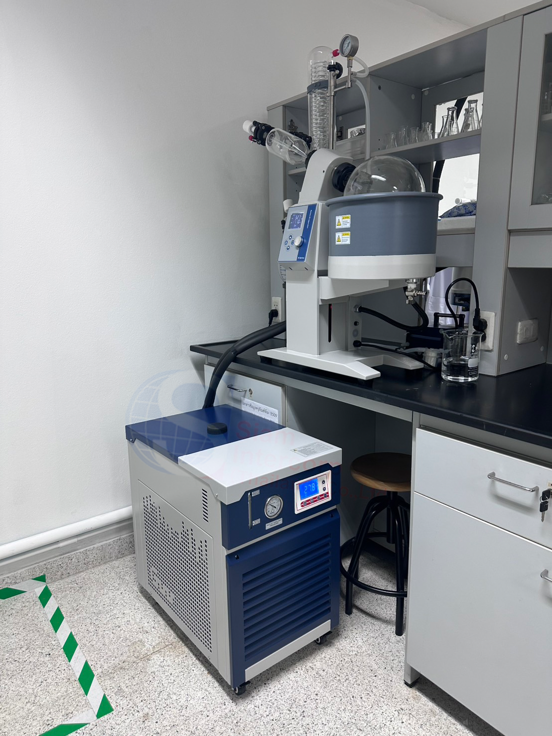 ติดตั้งเครื่องกลั่นระเหยสารแบบหมุน (Rotary Evaporator) ยี่ห้อ Greatwall รุ่น R-3001 (OW81)