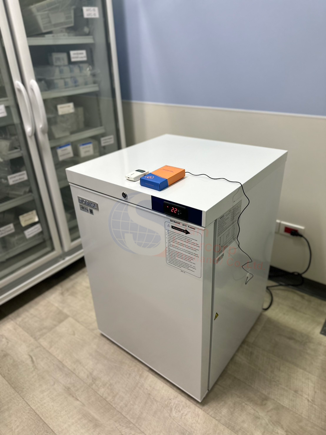ตู้แช่แข็งอุณหภูมิต่ำสำหรับห้องปฏิบัติการ (-25°C Freezer BDF-25V100) ยี่ห้อ BIOBASE (Bangkok) (OW86) ตู้แช่แข็งอุณหภูมิต่ำสำหรับห้องปฏิบัติการ (-25°C Freezer BDF-25V100) ยี่ห้อ BIOBASE (Bangkok) (OW86)
