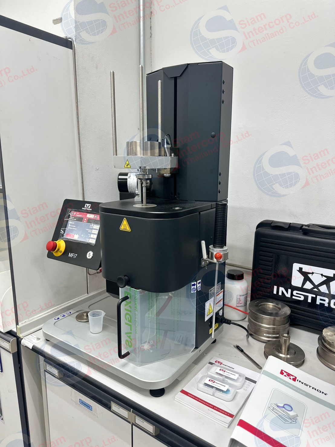 ติดตั้งเครื่องวัดอัตราการหลอมไหลของพลาสติก (Melt Flow Index Tester) ยี่ห้อ INSTRON รุ่น MFi7 (OW97)
