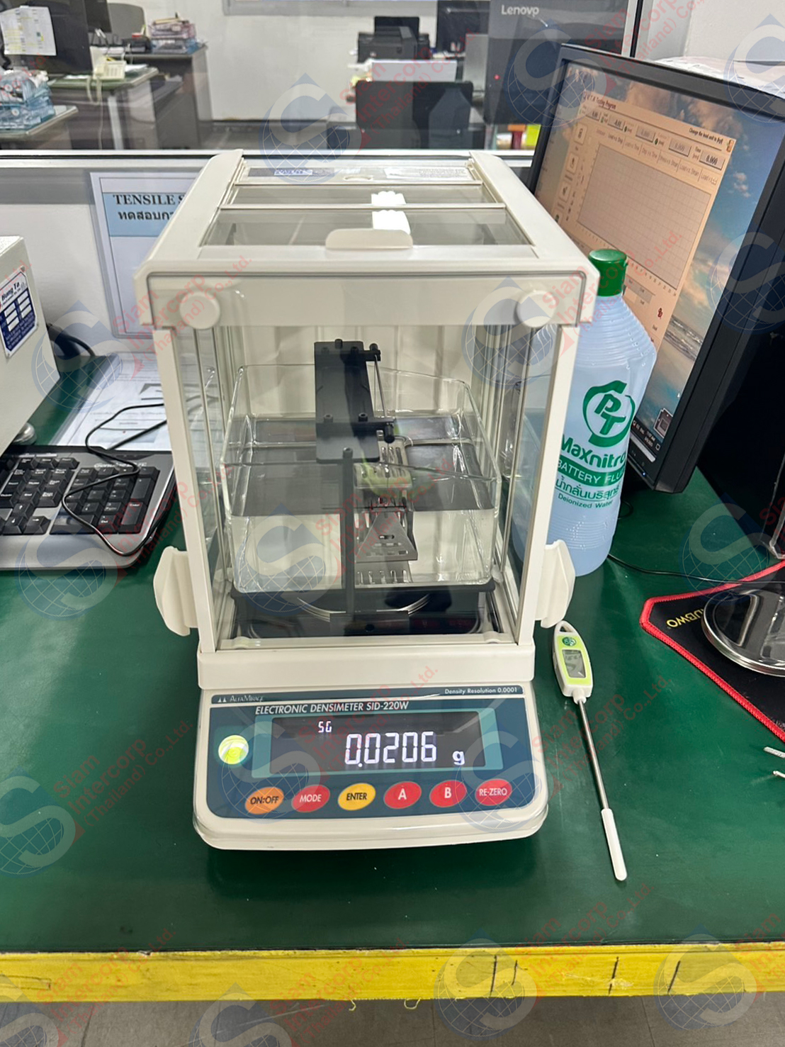 ติดตั้งเครื่องวัดความหนาแน่นหรือความถ่วงจำเพาะของวัสดุ (Electronic Densimeter) ยี่ห้อ AlfaMirage รุ่น SID-220W (OW99)