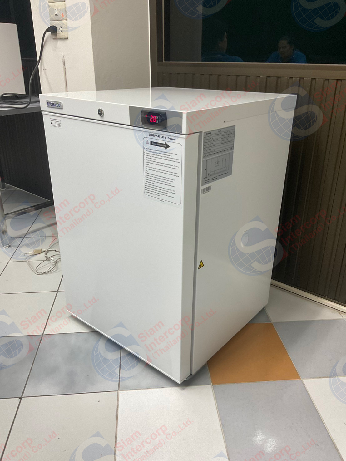 ติดตั้งตู้แช่แข็งอุณหภูมิต่ำสำหรับห้องปฏิบัติการ (-25°C Freezer) ยี่ห้อ BIOBASE รุ่น BDF-25V100 (OW103) ติดตั้งตู้แช่แข็งอุณหภูมิต่ำสำหรับห้องปฏิบัติการ (-25°C Freezer) ยี่ห้อ BIOBASE รุ่น BDF-25V100 (OW103)