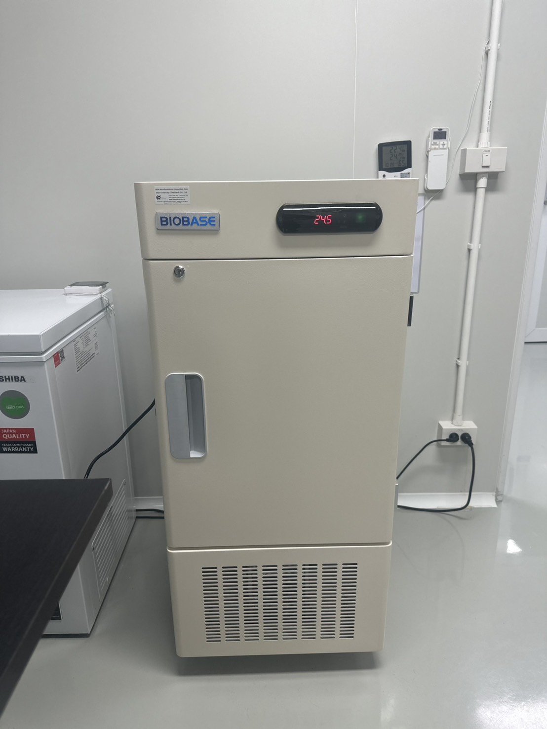 ตู้แช่แข็งอุณหภูมิต่ำสำหรับห้องปฏิบัติการ ( -86°C Freezer Model BDF-86V28  ) ยี่ห้อ BIOBASE