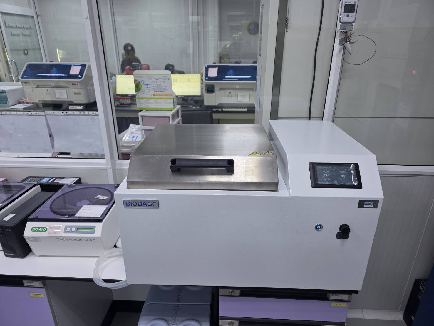 Delivery+Install - Blood Thaw - Biobase