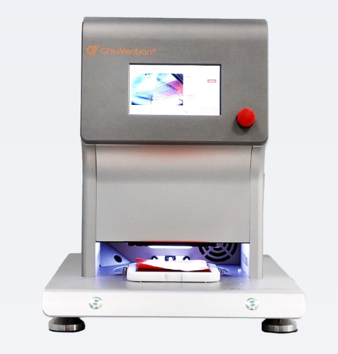 เครื่องตัดตัวอย่างผ้าความแม่นยำสูงสำหรับการทดสอบค่า (pH Test Precision Fabric Sample Cutter) ยี่ห้อChiuVention รุ่นProPress (CV518)